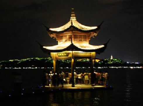 沈阳亮化工程设计：平衡美观与节能