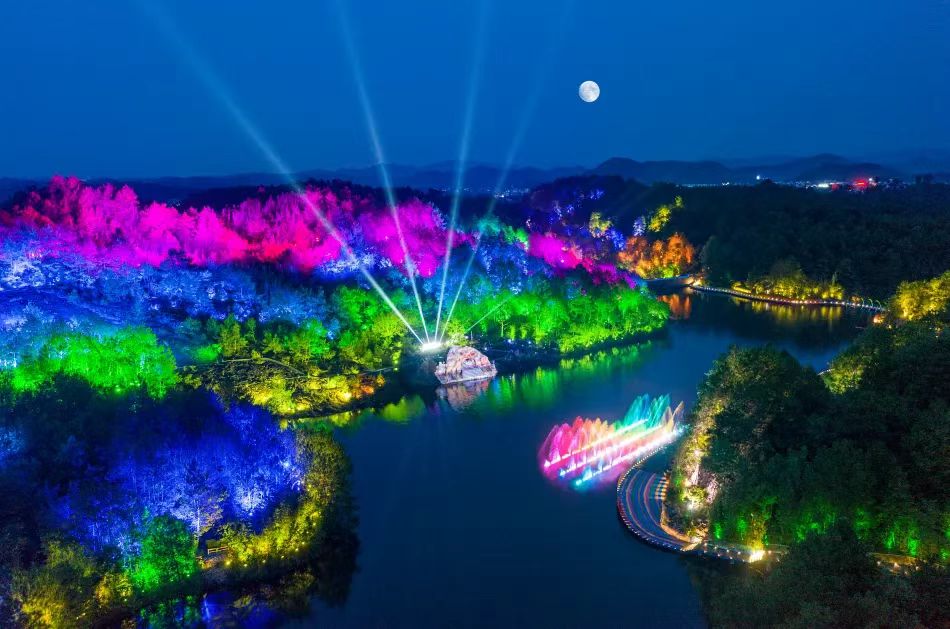 高速路路灯亮化工程