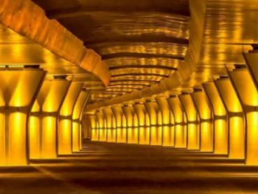 照明工程：点亮现代生活的艺术与科学